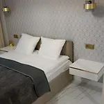 公寓 De Lux 18 Pietro Parking 格但斯克