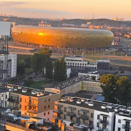 De Lux 18 Pietro Parking