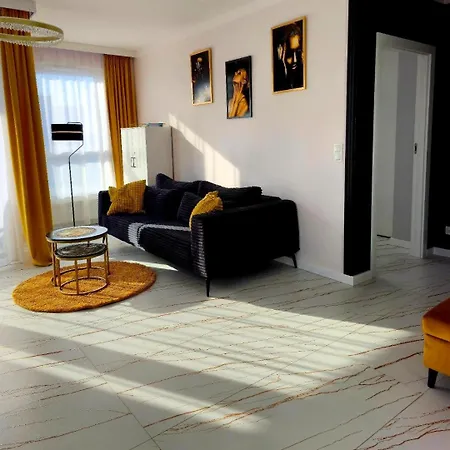 De Lux 18 Pietro Parking شقة غدانسك