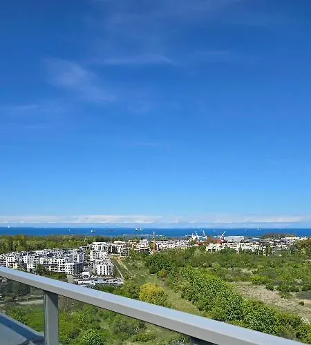 Апартаменты De Lux 18 Pietro Parking *