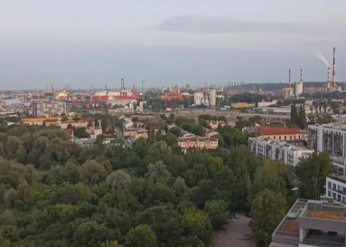 Апартаменты De Lux 18 Pietro Parking