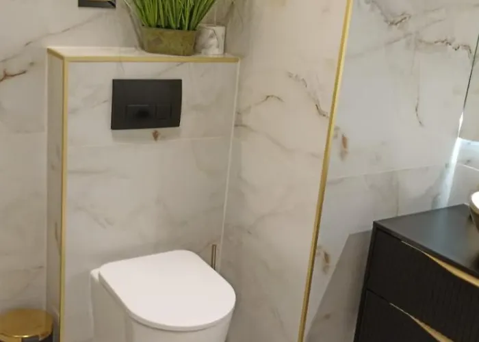 Апартаменты De Lux 18 Pietro Parking *