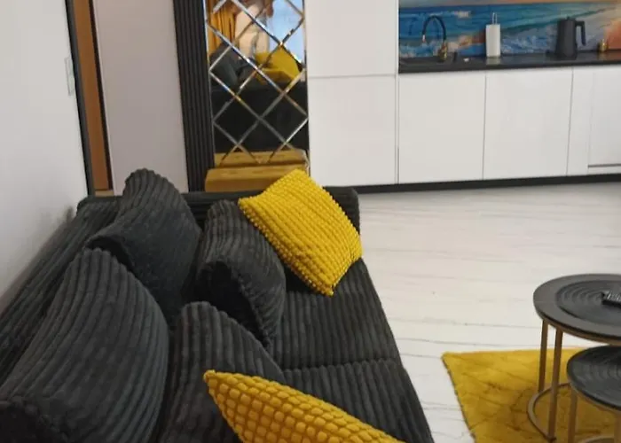 Апартаменты De Lux 18 Pietro Parking