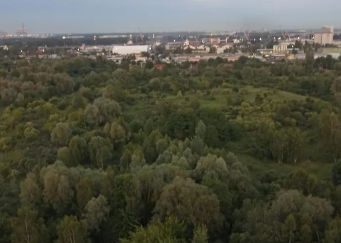 De Lux 18 Pietro Parking Апартаменты *