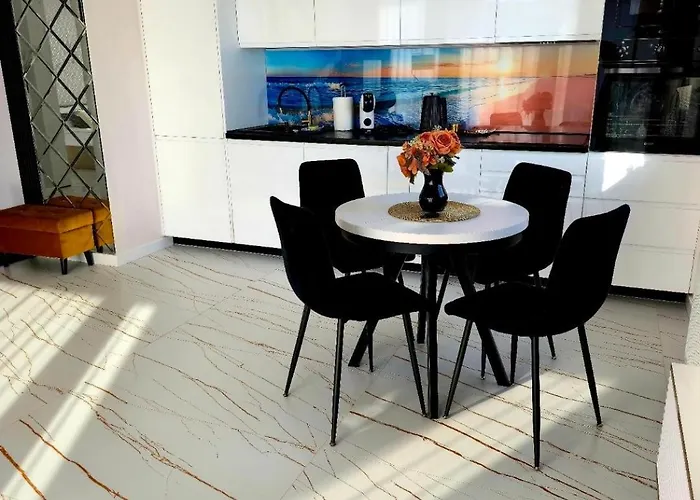 De Lux 18 Pietro Parking * Gdańsk