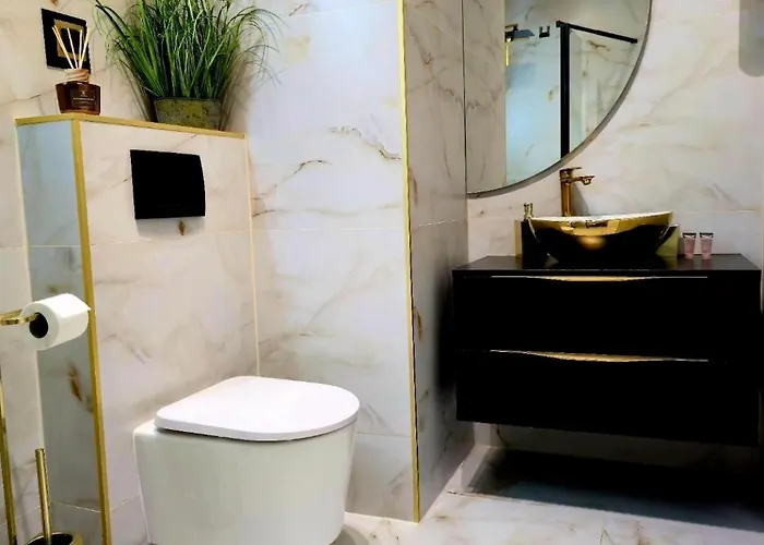 De Lux 18 Pietro Parking * Gdańsk