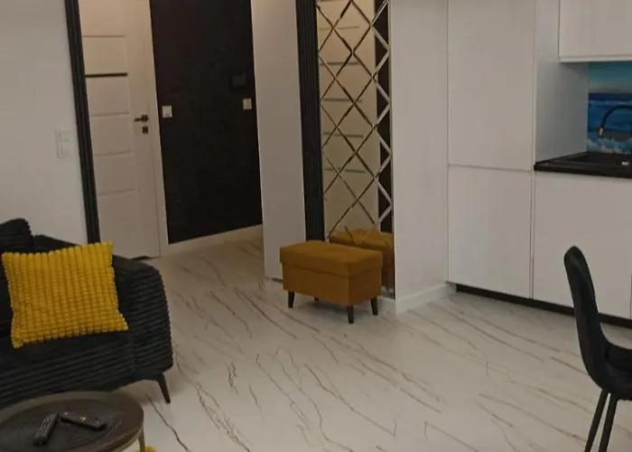 De Lux 18 Pietro Parking غدانسك