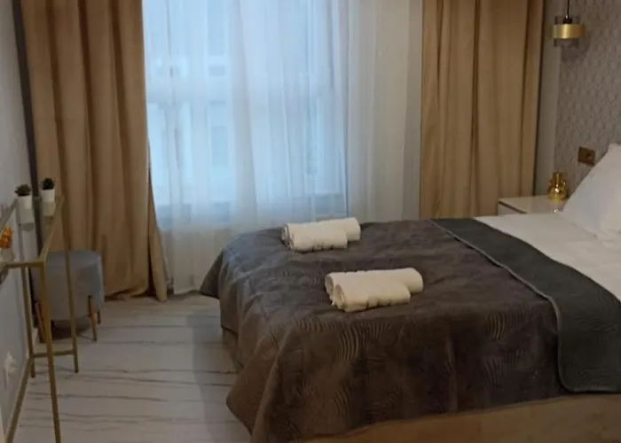 Appartement De Lux 18 Pietro Parking *