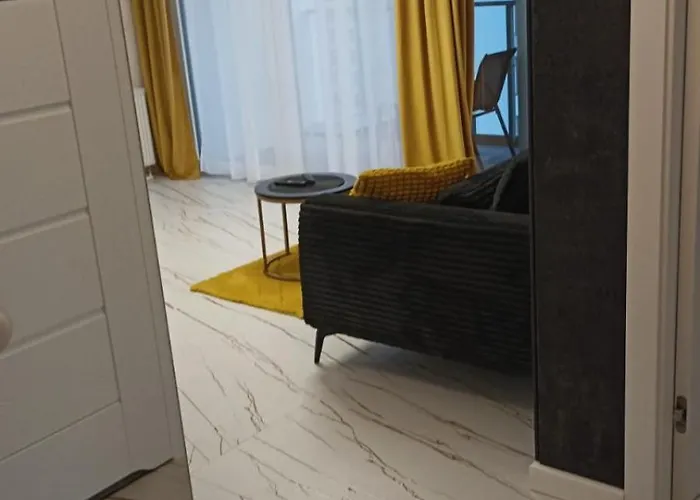 De Lux 18 Pietro Parking غدانسك