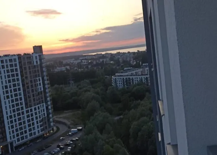 De Lux 18 Pietro Parking * غدانسك