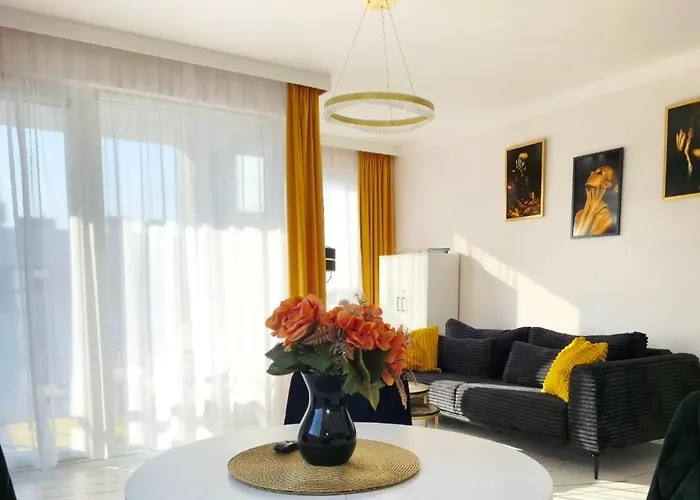 De Lux 18 Pietro Parking